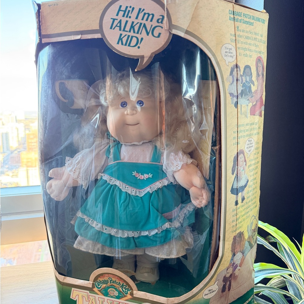 1987 Cabbage Patch Talking Kids Cassey Renata NIB RARE Blonde Hair Blue Eyes